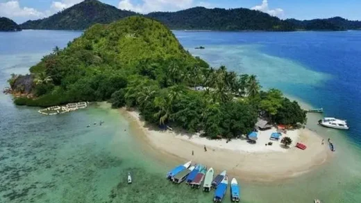 Pulau Mandeh, Destinasi Wisata Alam yang Menakjubkan di Pesisir Selatan